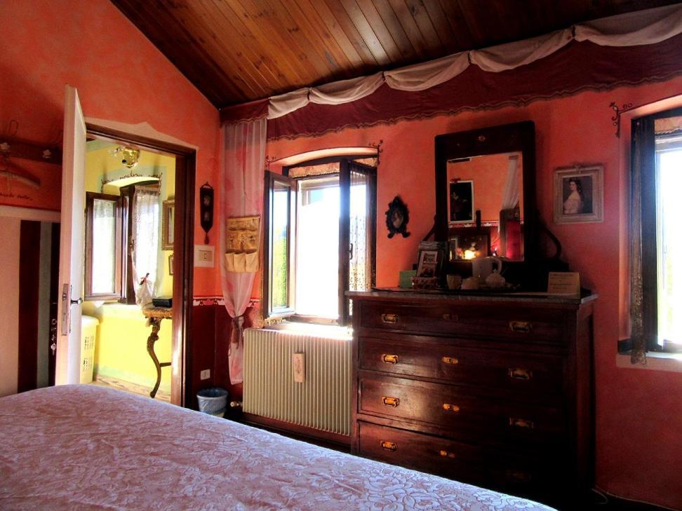 Art B&B La Casa Del Pittore Ревине-Лаго Экстерьер фото